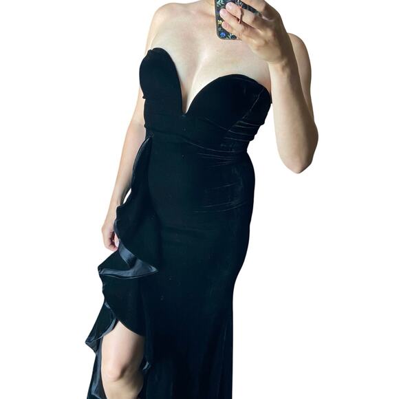 Windsor S Black Velvet Strapless Plunge Ruffle High Low Formal Gown Maxi Dress - Picture 2 of 11